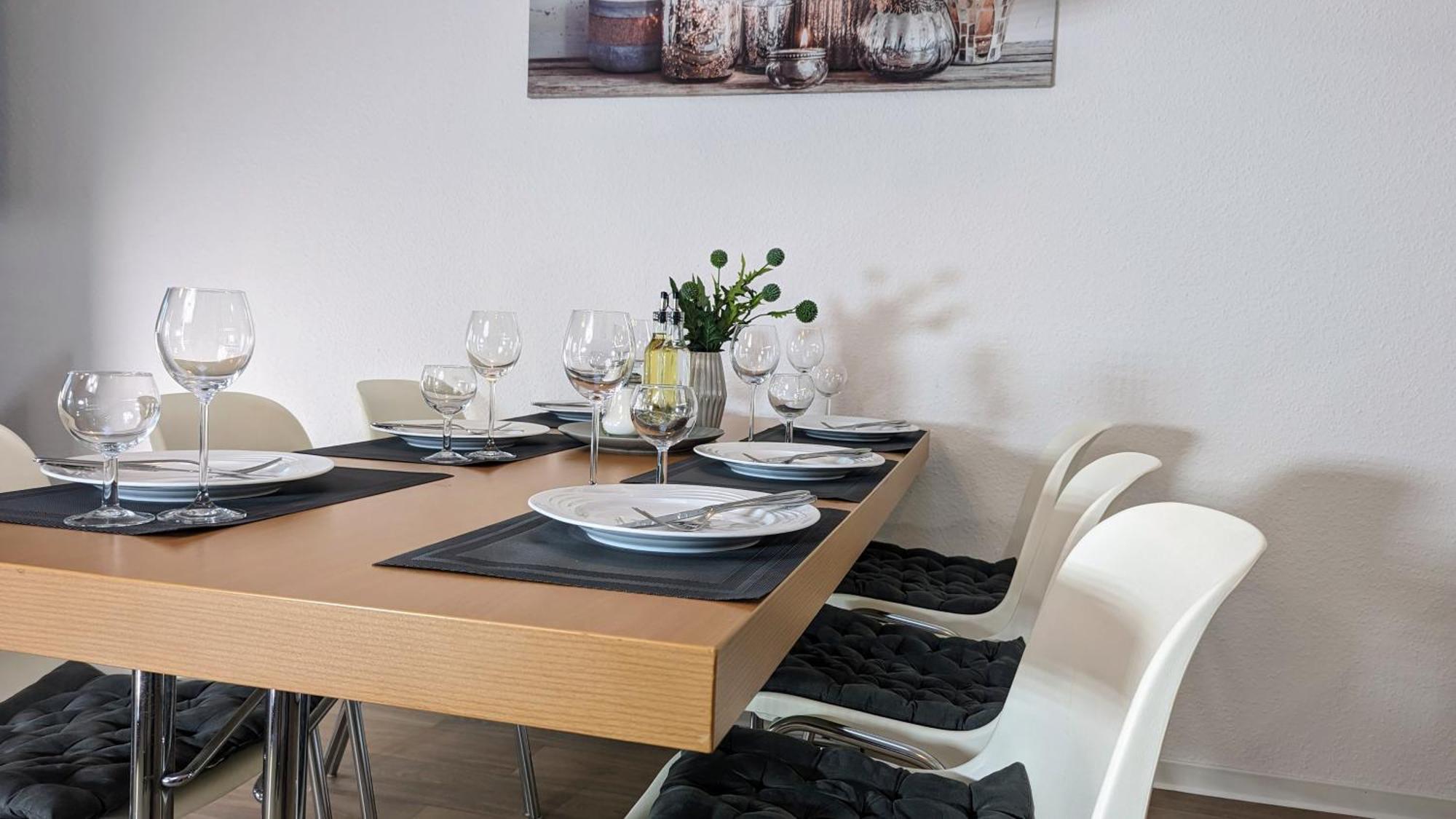 Fewo Urban Gotha-Apartment Friedenstein- Am Schlosspark- Parken An Der Der Tuer- Barrierefrei, 900 Meter Zum Bahnhof - Wallbox Εξωτερικό φωτογραφία
