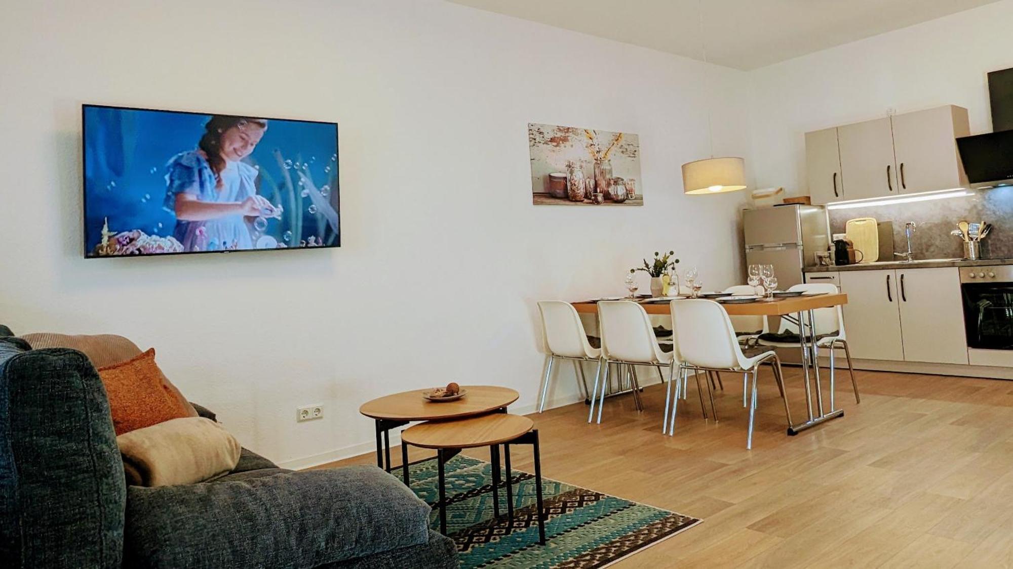 Fewo Urban Gotha-Apartment Friedenstein- Am Schlosspark- Parken An Der Der Tuer- Barrierefrei, 900 Meter Zum Bahnhof - Wallbox Εξωτερικό φωτογραφία